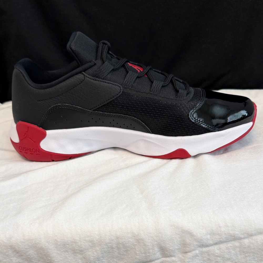 Jordan 11 - CMFT low - Picture 3 of 5